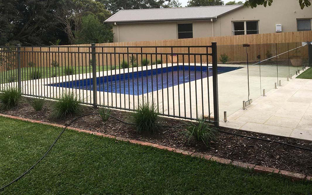 Aluminium Pool Fencing