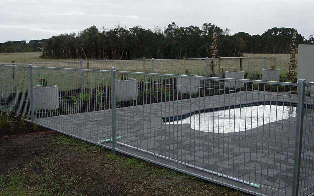 Steel Fencing for Swimming Pool