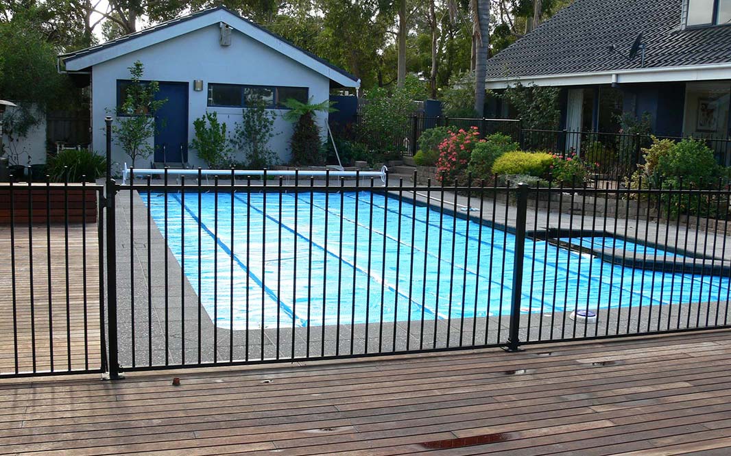 Steel Pool Fencing