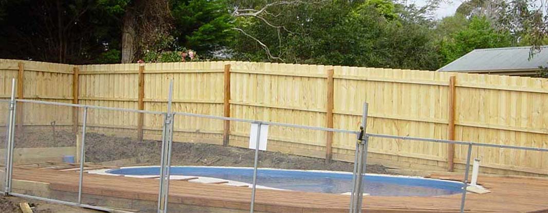 Temporary Pool Fencing Hire