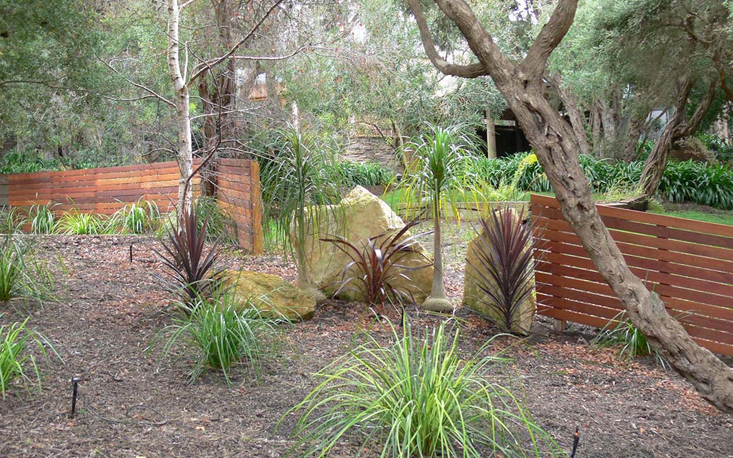 Use of Slat Fencing